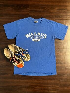 Blue ice cream t-shirt